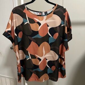 SHEIN Curve Women’s Orange Brown Blue Abstract Shortsleeve Blouse Size 1XL